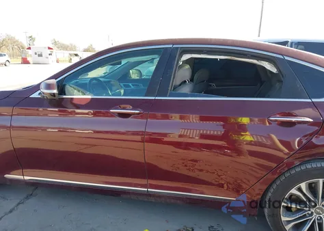 2016 Hyundai Genesis 3.8 from USA, damaged, VIN KMHGN4JE9GU112330